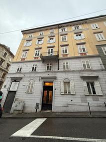 TRIESTE - OSPEDALE MAGGIORE in Affitto